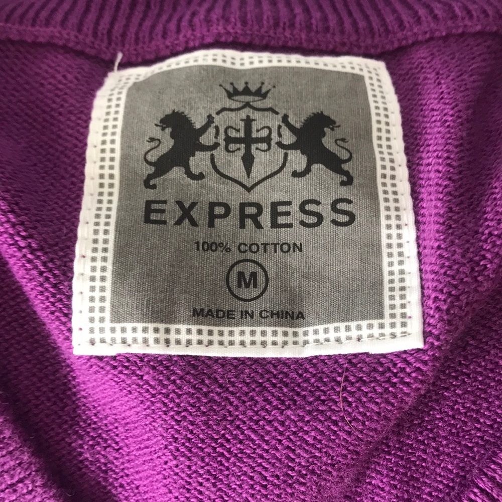 Express Sweater - Picture 2 of 3